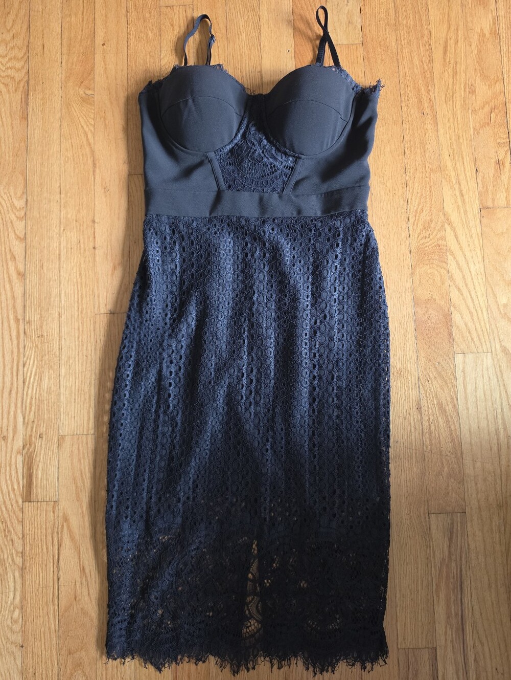 Bebe Strapless Sheath Cocktail Dress Sweetheart Neckline Black Sz 8